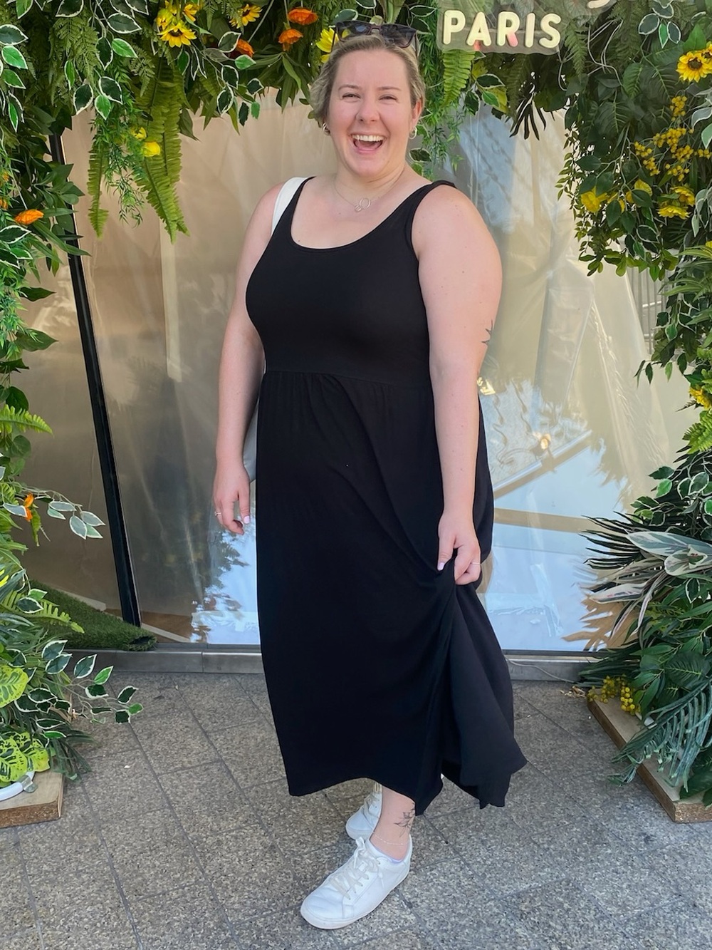 Ava & Viv Black Sleeveless Maxi Dress - Picture 5 of 6